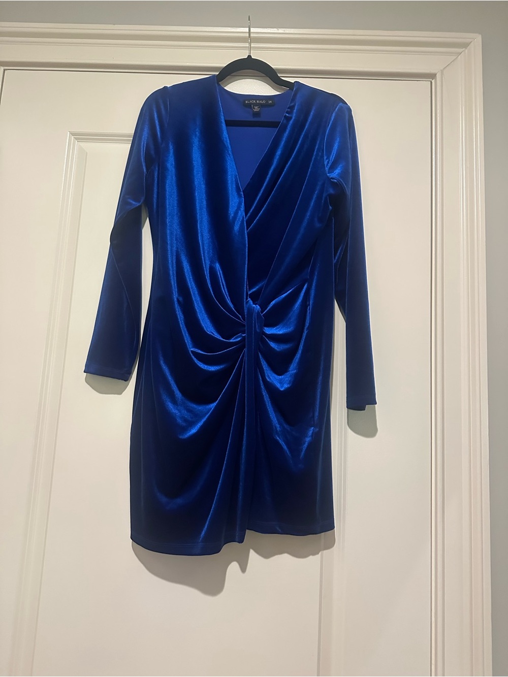 Black Halo Royal Blue Velvet Twist-Knot Long-Sleeve Dress